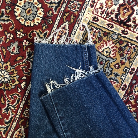 Vintage Levi’s 550 high waist “mom jeans” - dark wash, red tab 80s vintage ❤️💙 - Picture 7 of 14